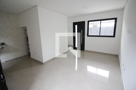 Sala de casa à venda com 2 quartos, 65m² em Jardim das Flores, Osasco