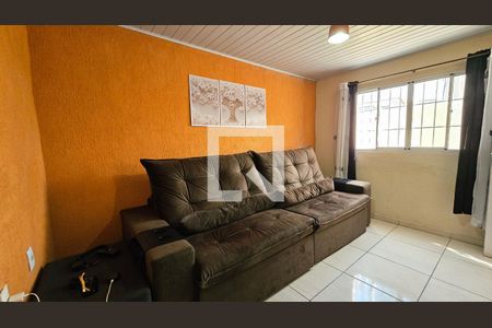 Sala de casa à venda com 2 quartos, 130m² em Cidade Santos Dumont, Jundiaí