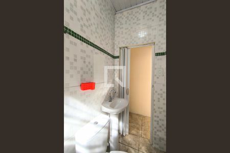 Banheiro da Suíte de casa à venda com 3 quartos, 130m² em Cidade Santos Dumont, Jundiaí