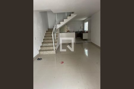 Sala de casa de condomínio à venda com NaN quartos, m² em Vargem Grande, Rio de Janeiro