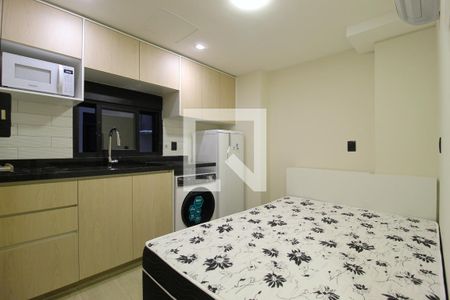 Sala/Quarto de kitnet/studio para alugar com 1 quarto, 15m² em Vila Nova Conceição, São Paulo