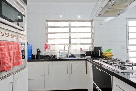 Cozinha de casa à venda com 2 quartos, 118m² em Chora Menino, São Paulo