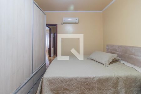 Quarto 1 de apartamento à venda com 2 quartos, 69m² em Medianeira, Porto Alegre