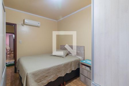 Quarto 1 de apartamento à venda com 2 quartos, 69m² em Medianeira, Porto Alegre