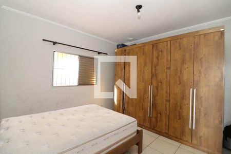 Quarto 1 de casa para alugar com 6 quartos, 250m² em Cidade Jardim Cumbica, Guarulhos