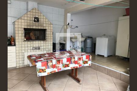 Casa à venda com 3 quartos, 360m² em Jardim Andrea Demarchi, São Bernardo do Campo