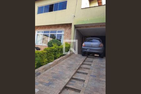 Casa à venda com 3 quartos, 360m² em Jardim Andrea Demarchi, São Bernardo do Campo