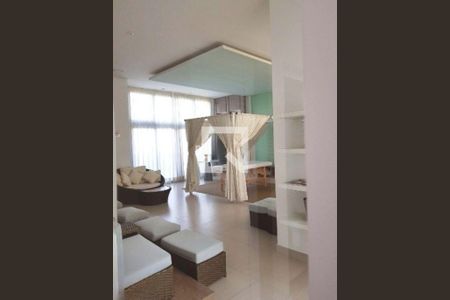 Apartamento à venda com 3 quartos, 109m² em Jardim Aeroporto, São Paulo