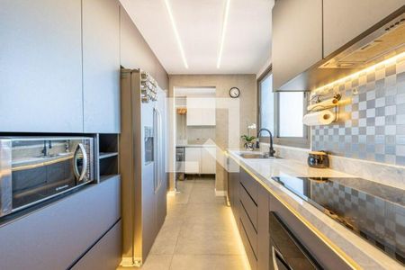 Apartamento à venda com 3 quartos, 137m² em Boa Vista, Porto Alegre