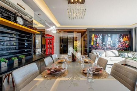 Apartamento à venda com 3 quartos, 137m² em Boa Vista, Porto Alegre