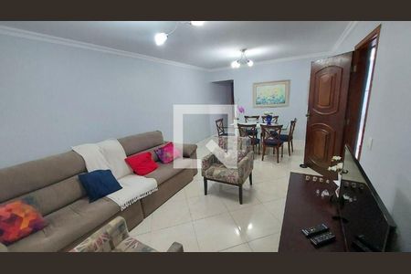 Casa à venda com 3 quartos, 200m² em Jardim Cláudia, São Paulo