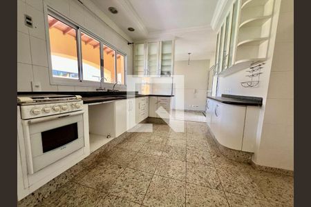 Foto 01 de casa à venda com 3 quartos, 330m² em Loteamento Alphaville Campinas, Campinas