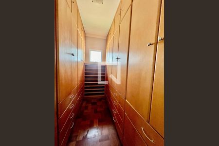 Foto 01 de casa de condomínio à venda com 3 quartos, 330m² em Loteamento Alphaville Campinas, Campinas