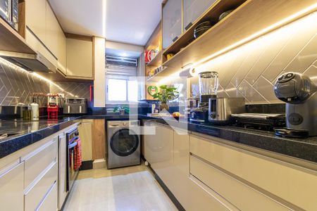 Cozinha de apartamento à venda com 1 quarto, 55m² em Vila Olímpia, São Paulo