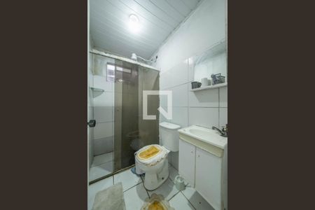 Banheiro de casa para alugar com 2 quartos, 500m² em Vila Guarani (zona Sul), São Paulo