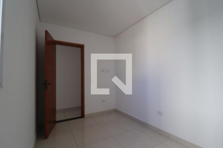 Quarto de apartamento à venda com 2 quartos, 123m² em Vila Vilma, Santo André
