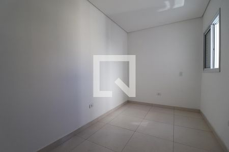 Quarto de apartamento à venda com 2 quartos, 123m² em Vila Vilma, Santo André