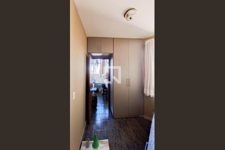Quarto 2 de apartamento à venda com 3 quartos, 110m² em Sagrada Família, Belo Horizonte