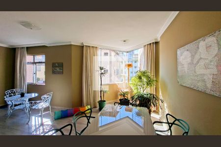 Sala de apartamento à venda com 3 quartos, 110m² em Sagrada Família, Belo Horizonte