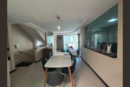 Foto 08 de casa à venda com 3 quartos, 264m² em Ana Lúcia, Sabará