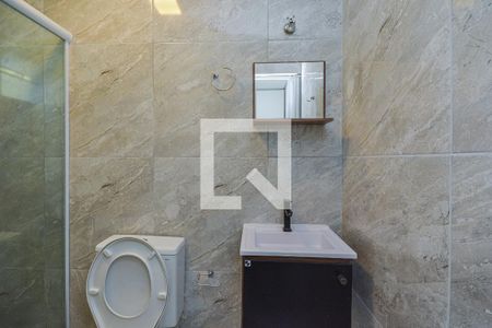 Banheiro de kitnet/studio para alugar com 1 quarto, 20m² em Vila Santana, São Paulo