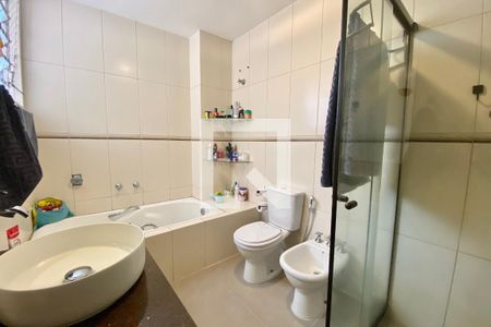 Banheiro Social de apartamento à venda com 4 quartos, 167m² em Botafogo, Rio de Janeiro