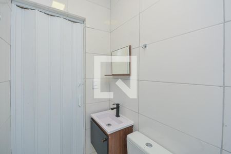 Banheiro de kitnet/studio para alugar com 1 quarto, 20m² em Vila Santana, São Paulo