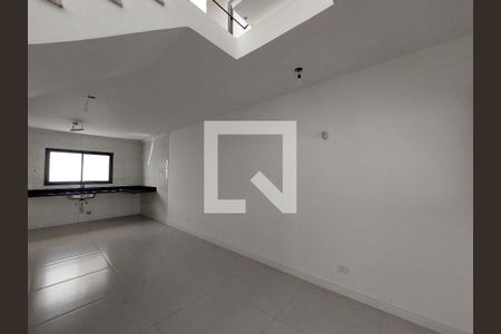 Sala de casa à venda com 3 quartos, 124m² em Jardim Alzira, São Paulo