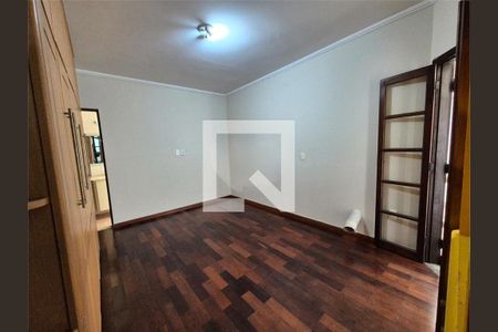 Casa à venda com 3 quartos, 303m² em Chácara Seis de Outubro, São Paulo