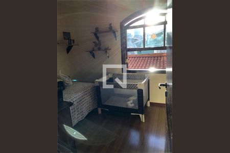 Casa à venda com 4 quartos, 200m² em Vila Moraes, São Paulo