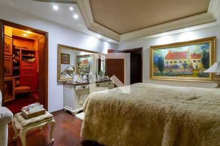 Casa à venda com 3 quartos, 579m² em Granja Julieta, São Paulo