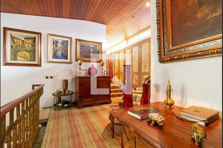 Casa à venda com 3 quartos, 579m² em Granja Julieta, São Paulo