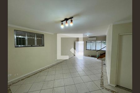 Casa à venda com 3 quartos, 240m² em Brooklin, São Paulo