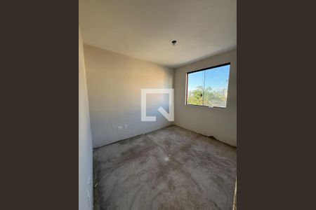 Apartamento à venda com 2 quartos, 61m² em Ipiranga, Belo Horizonte