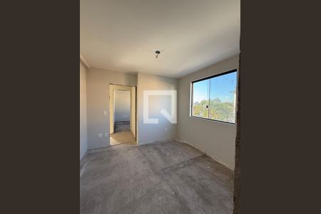 Apartamento à venda com 2 quartos, 61m² em Ipiranga, Belo Horizonte