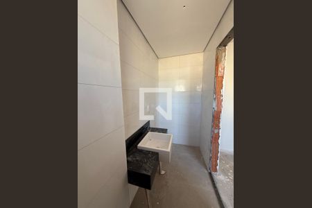 Apartamento à venda com 2 quartos, 61m² em Ipiranga, Belo Horizonte