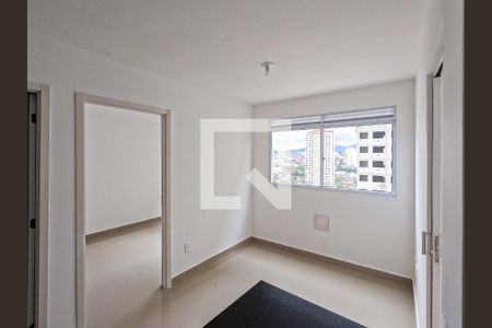 Sala de apartamento para alugar com 2 quartos, 33m² em Jardim Pereira Leite, São Paulo