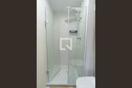 Banheiro de kitnet/studio para alugar com 1 quarto, 30m² em Vila Clementino, São Paulo