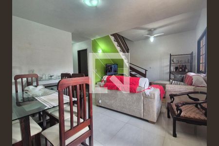 Sala de casa de condomínio à venda com 4 quartos, 150m² em Vargem Grande, Rio de Janeiro