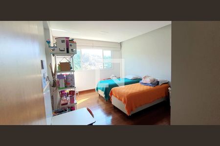 Foto 68 de casa à venda com 5 quartos, 320m² em Vila Alpina, Nova Lima