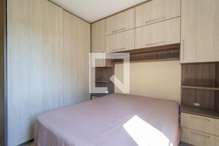 Quarto 1 de apartamento para alugar com 2 quartos, 58m² em Jardim Henriqueta, Taboão da Serra