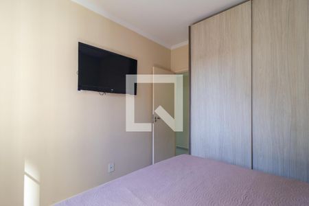 Quarto 1 de apartamento para alugar com 2 quartos, 58m² em Jardim Henriqueta, Taboão da Serra