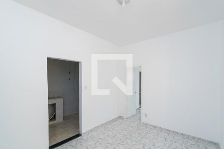 Sala de apartamento para alugar com 1 quarto, 28m² em Madureira, Rio de Janeiro