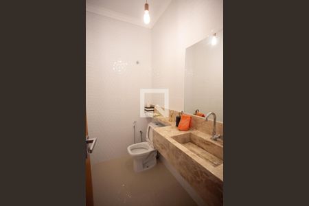 Lavabo de casa à venda com 3 quartos, 140m² em Parque Sao Domingos, São Paulo