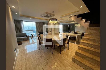 Apartamento à venda com 4 quartos, 225m² em Santa Teresinha, São Paulo