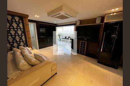 Apartamento à venda com 4 quartos, 225m² em Santa Teresinha, São Paulo