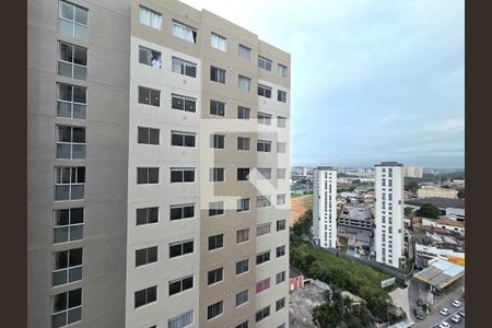 Vista Sala/Cozinha de apartamento para alugar com 2 quartos, 34m² em Veleiros, São Paulo