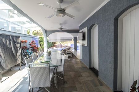 Vista da Sala de casa de condomínio para alugar com 4 quartos, 400m² em Residencial Nove (alphaville), Santana de Parnaíba