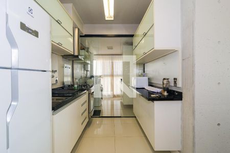 Cozinha de apartamento à venda com 2 quartos, 70m² em Panamby, São Paulo