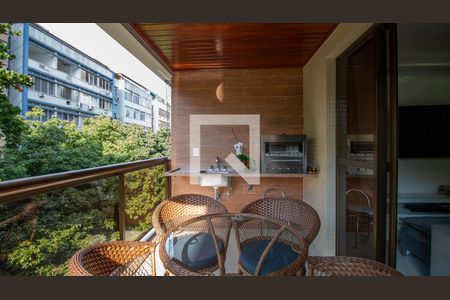  Varanda de apartamento à venda com 3 quartos, 102m² em Tijuca, Rio de Janeiro